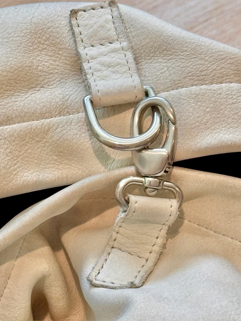 Tylie Malibu Leather Hobo Bag Cream Women - Picture 7 of 15